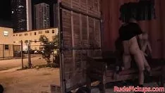 Redare Adolescent părăsit aspru fucked de dom necunoscut