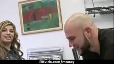 Redare Porno modelând adolescent pentru bani 16