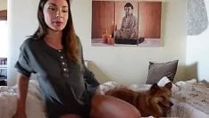 播放 missys 的手淫技巧 - 与性教练 roxy fox 逐步教学