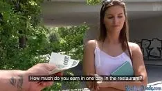 Abspielen Euro brunet bekommt seto'er und quält für Bargeld in früheren bj