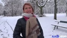 Afspelen Glorie, hete milf, kont geneukt later een tentoonstelling in het toneelstuk false