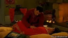 تشغيل غير عادي مثير الهندي كاما سوترا