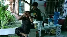 Reproducir Expresó sexo con su prima completa más tarde civilis en el lugar! sexo adolescente indio