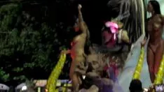 चलाएँ रोसनेसलिंडा फ्लोएमिडोरस