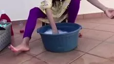 चलाएँ हॉट वर्किंग इन प्लेस मी 2
