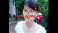 播放 Nun vinh phuc 1 掉进 avi
