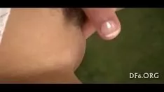 播放 Sashay 内部处女小猫