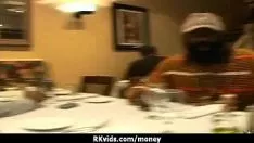 播放 非专业裙子经历金钱他妈的 23