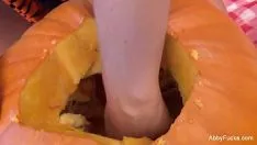 Reproduzir Abigail mac's allhallows Eve sozinha