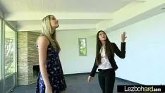 Redare O mulțime de osculate și dezvăluiri de la prețioasa coperta girl tribades trot-20