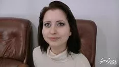 Играть Болгарка Тина говорит о терминологии секса