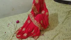 Abspielen Desi indian village bhabhi nach marid-sex am zweiten tag mit klarem hindi-audio