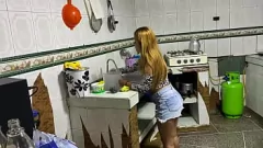 Afspelen Big Latina Teen geneukt door Big Dick in Taboo Encounter
